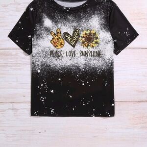 Black and White Sunflower Graphic Tee
